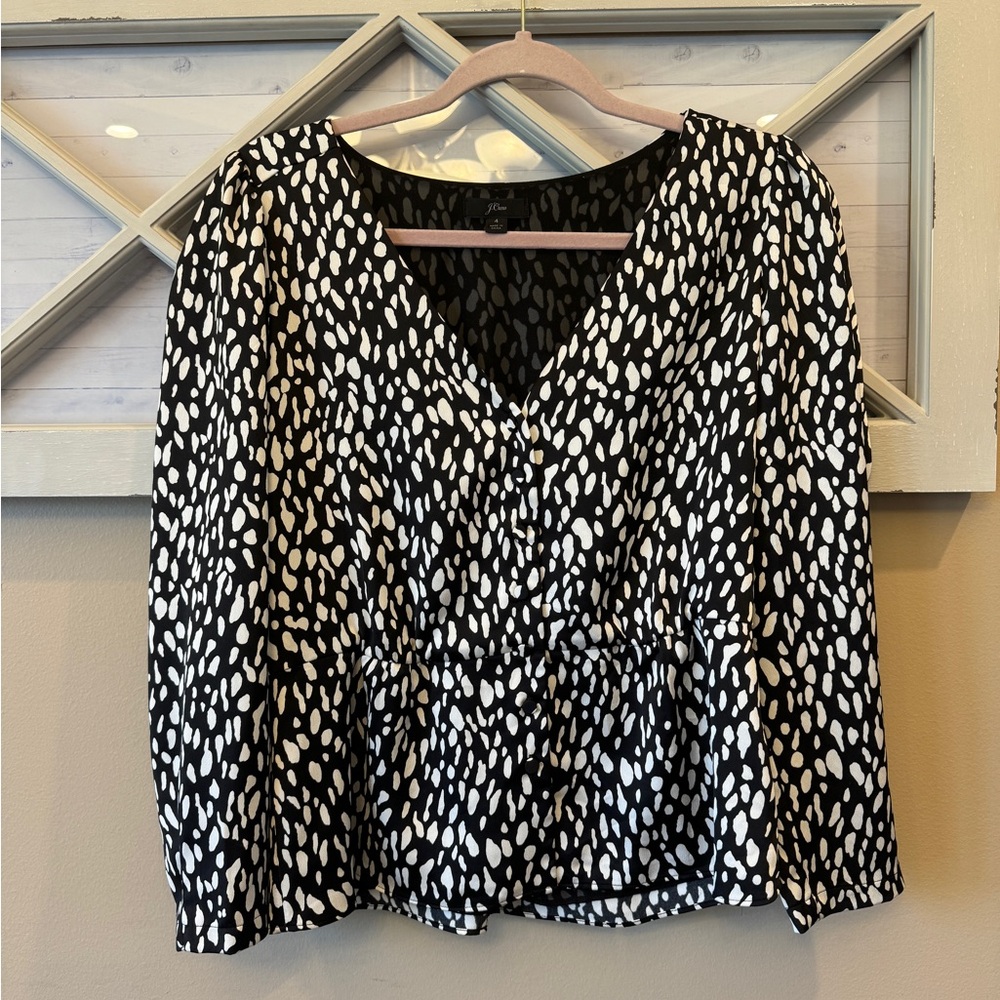 J Crew Womens Long Sleeve Peplum Top Size 4 Satin Crepe‎ Black Animal V Neck